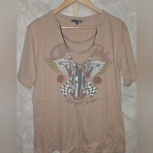 Fashion Nova Tan Graphic Tee with Chains